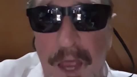 JOHN MCAFEE TALKS ABOUT ONE OF HIS *MANY* BODY DOUBLES DISAPPEARING AND ENDED UP IN THE HOSPITAL