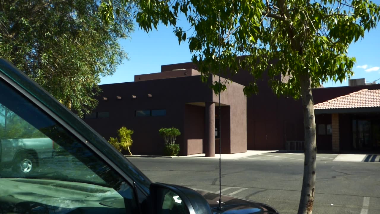 Circular support for building