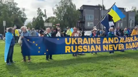 WSJ Reporter Describes Pro-Ukraine Protest in Alaska Amid Trump-Putin Summit