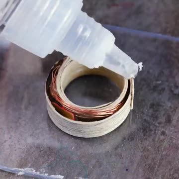 Jewelry that pays for your coffee? This epoxy ring is next-level 💳💍