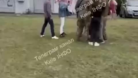 🇺🇦✊ Ukraine Russia War | Women Confront TCC Staff to Prevent Drafting | RCF
