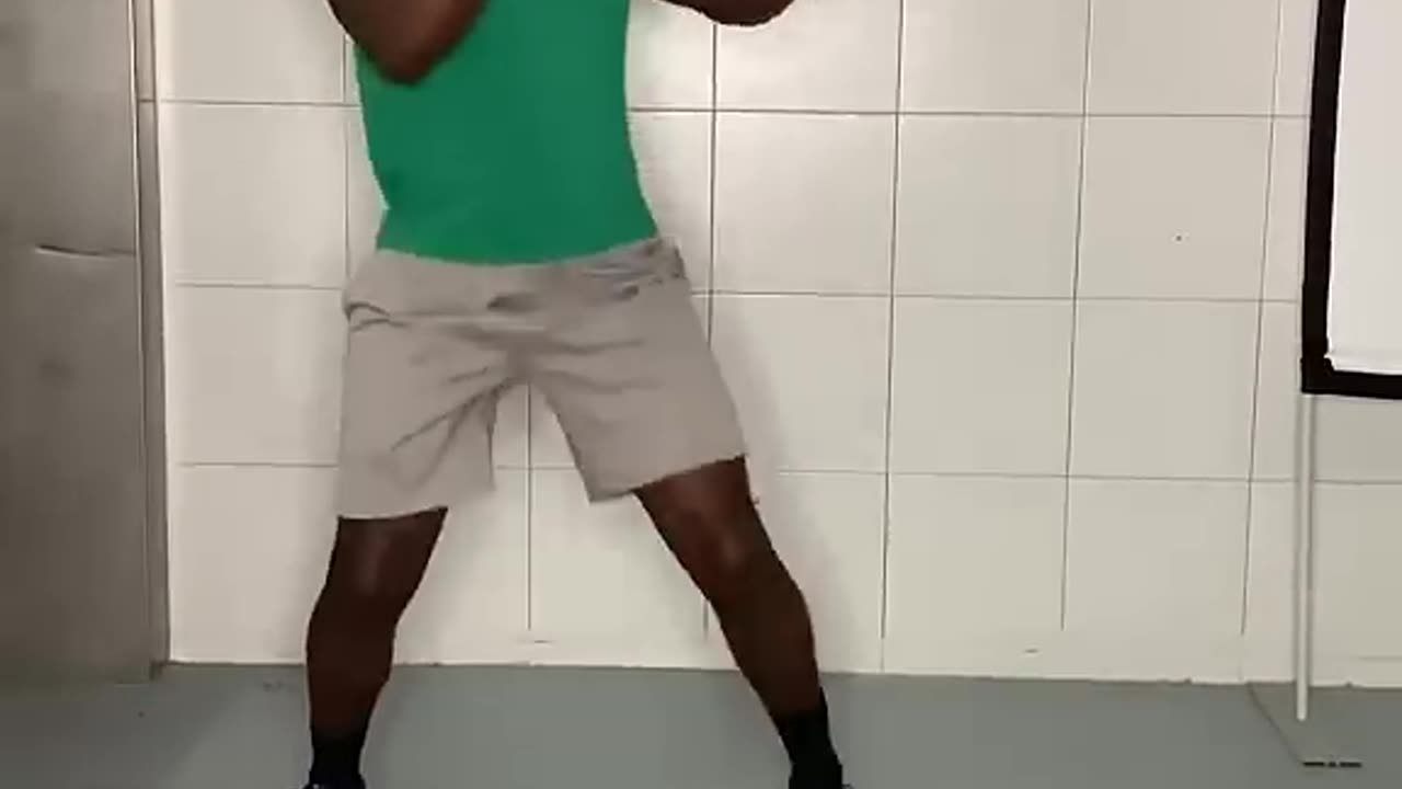 CHECK HOOK FOOTWORK DRILL THE INVISIBLE TRAP! 🥊 Master the Check Hook & Leave Opponents Stunned! 🥊