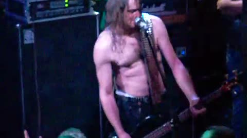 2010-11-12 Sodom - Bombenhagel [Eightball Club]