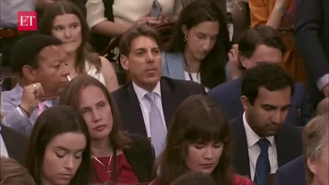 Karoline Leavitt calls reporter's question about Army parade protests 'stupid'