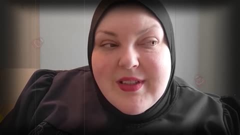 Foodie Beauty Back In Canada Got New Place A New Cat Fell Down The Stairs And Salah Is On The Run