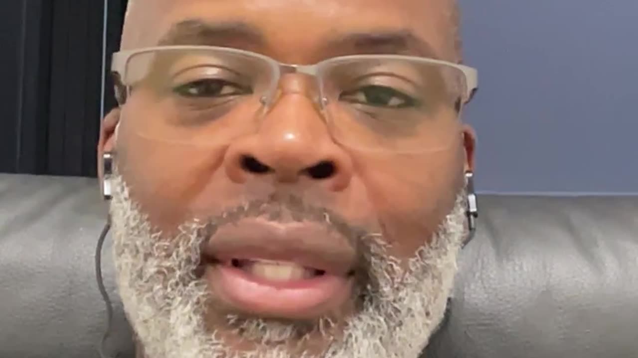 Too Pretty for the Beauty Industry