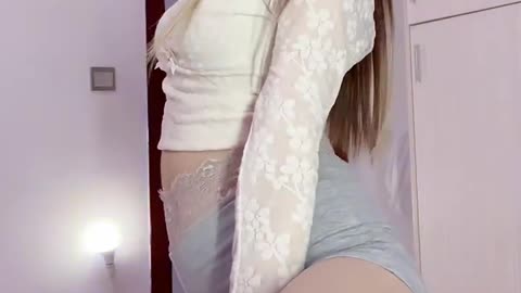 The girls are extremely dancers. koran girl, dancer sexy, girl sexy