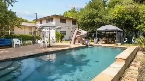 🏡 Resort-Style Living Meets Entertainer’s Paradise 🌴