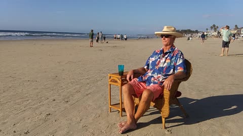 The Beach Captain in Time-Lapse. Del Mar (23rd Street), California. TL 041
