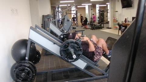 Second Leg Day at the Gym | Complementary Strength and Muscle Growth Routine