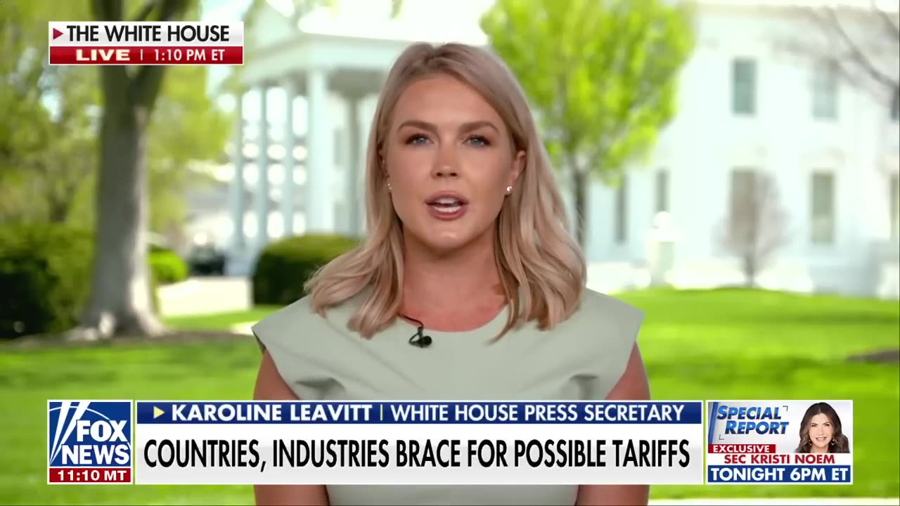 Karoline Leavitt responds to buzz about a possible third Trump term