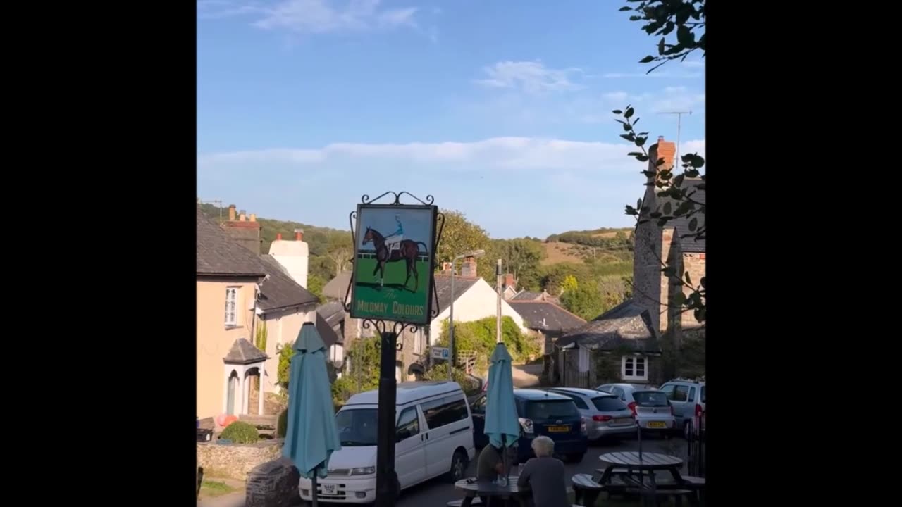 Holbeton, Devon England