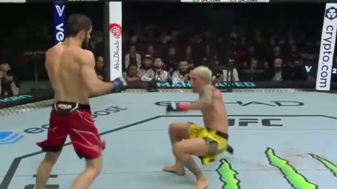 Islam Makhachev’s Masterclass Against Charles Oliveira