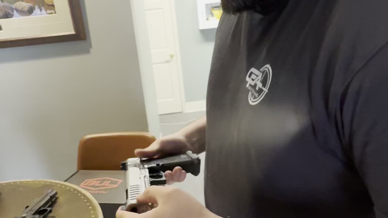 Staccato XC Out, Bul Armory TAC Pro In