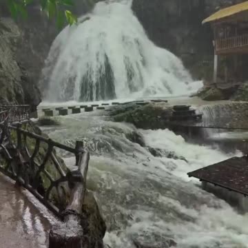 natural watefall