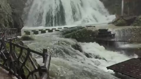 natural watefall