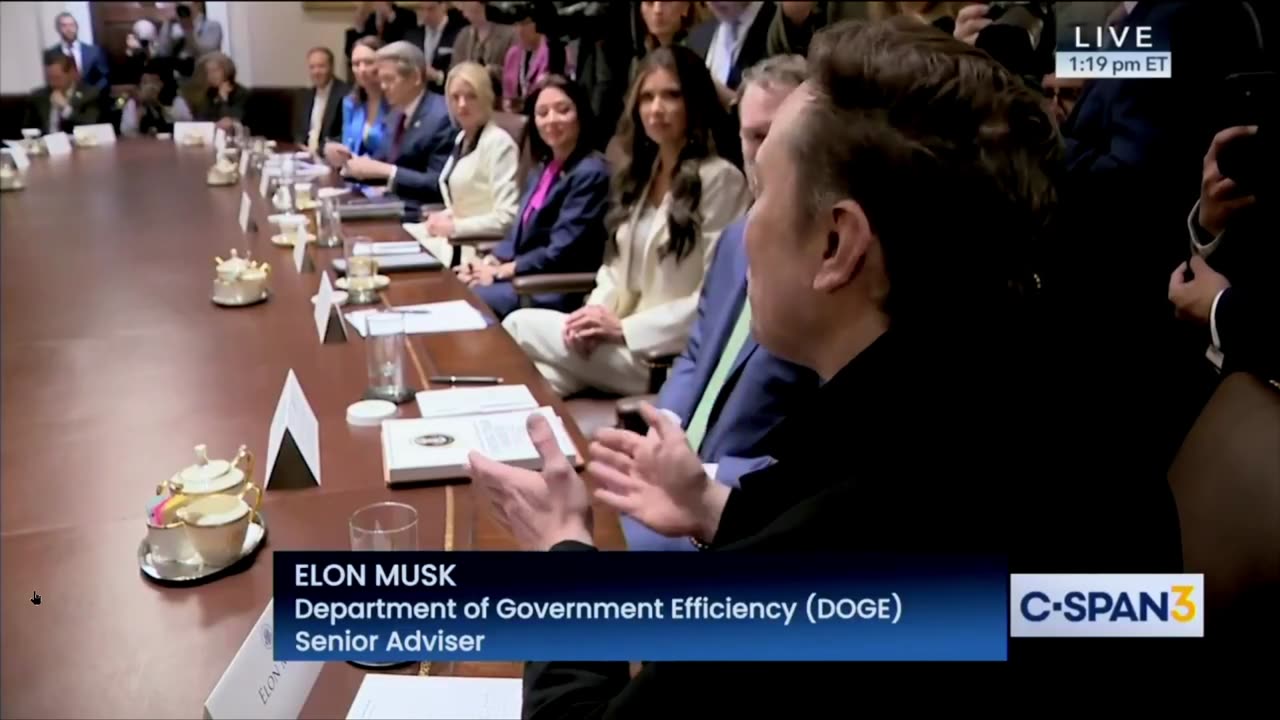 Elon Musk's report at today's cabinet meeting with Trump