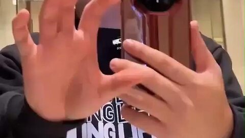 "Seamless File Transfers: Huawei's Innovative Single-Gesture Device Connectivity"