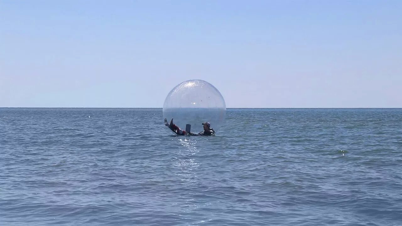 Winning A Game Of Fortnite In The Middle Of The Ocean