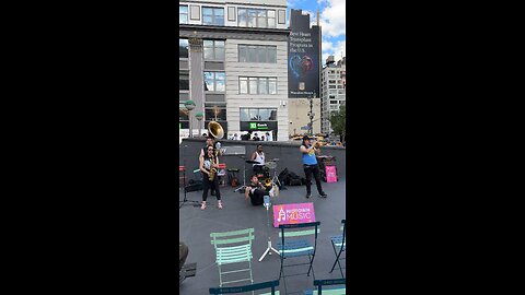 MANHATTAN LIVE MUSIC