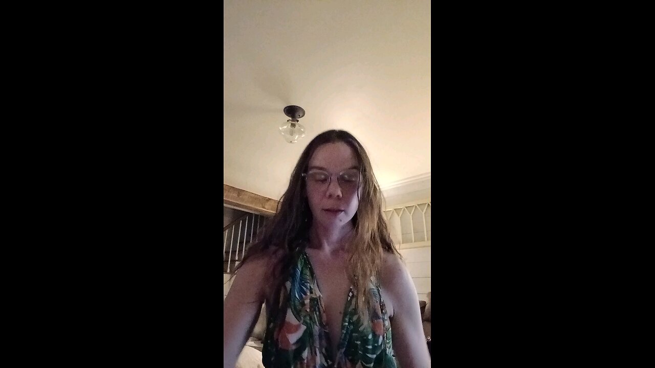 The Typo in My Last Take Made the Title Hard to Read, So I Played the Song Again