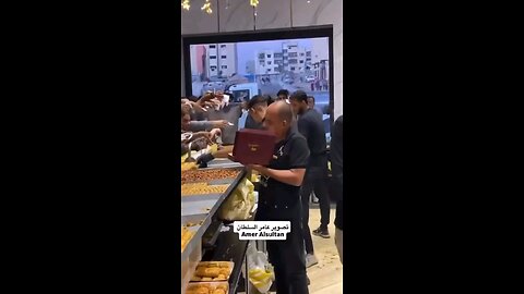 After the “famine, genocide and ethnic cleansing,” Gazans flood sweet shops