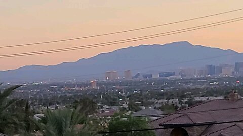 Did you SEE tonight's HOT Las Vegas sunset? Check THIS out! 06.18.2025 #follow #lasvegas #gaming