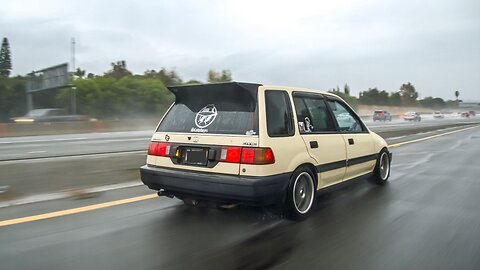 🌧️ “Honda Civic EF Wagon in the Rain… Why Does This Hit SO Hard?”
