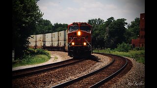 Fort Madison, Iowa, USA - BNSF Rounding Curve at Virtual Railfan Live Cam Location