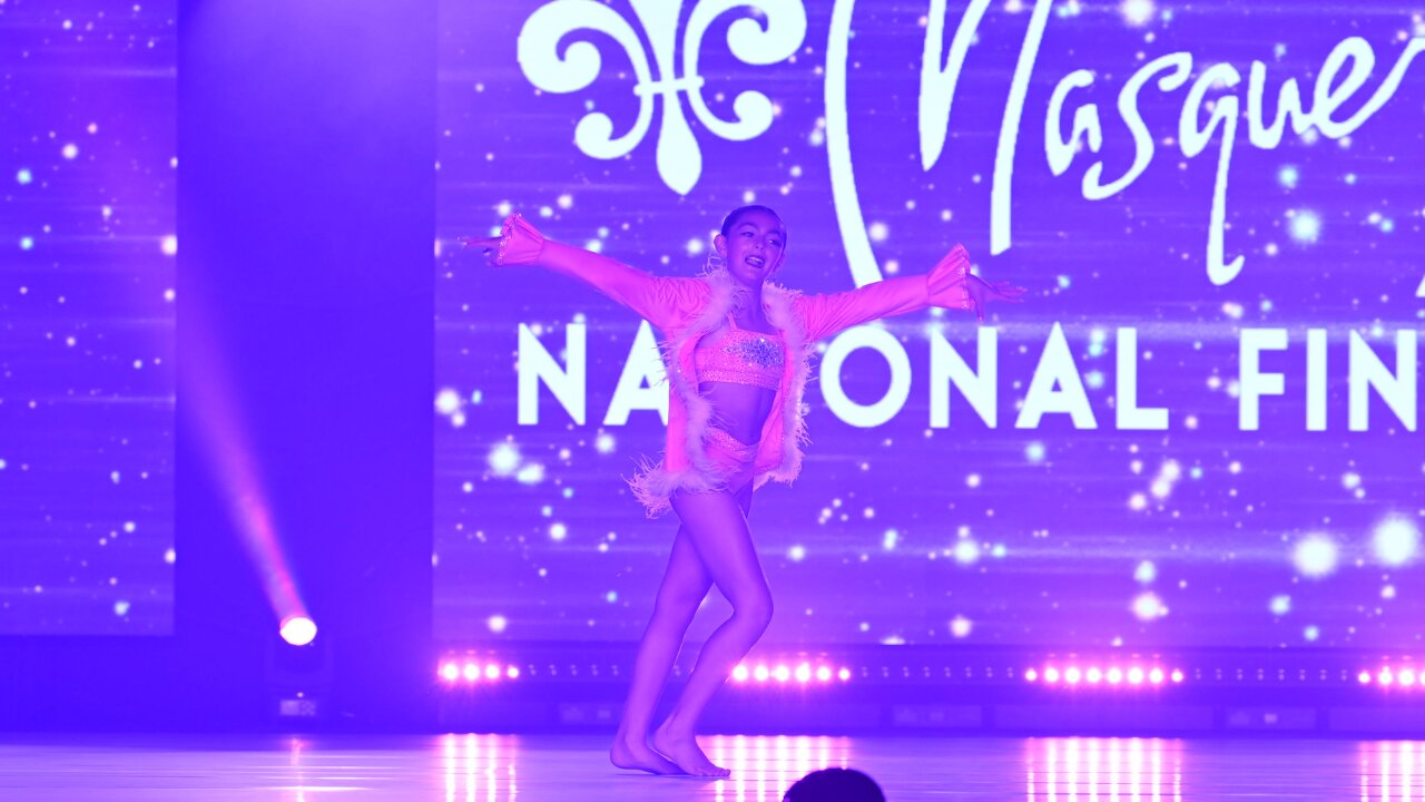 Gianna Piazza - How Do I Look (Masquerade Nationals)