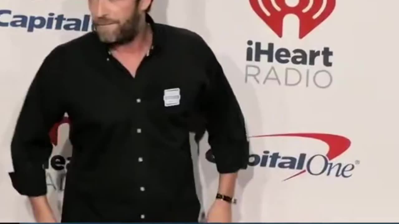 Luke Perry dead at age 52 - Shannen Doherty