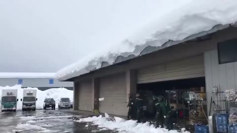 Snow removal in Japan