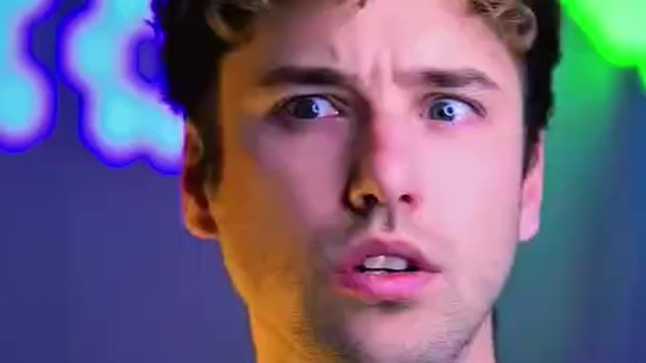 More and more people are questioning how to get past the Antarctic ice wall!