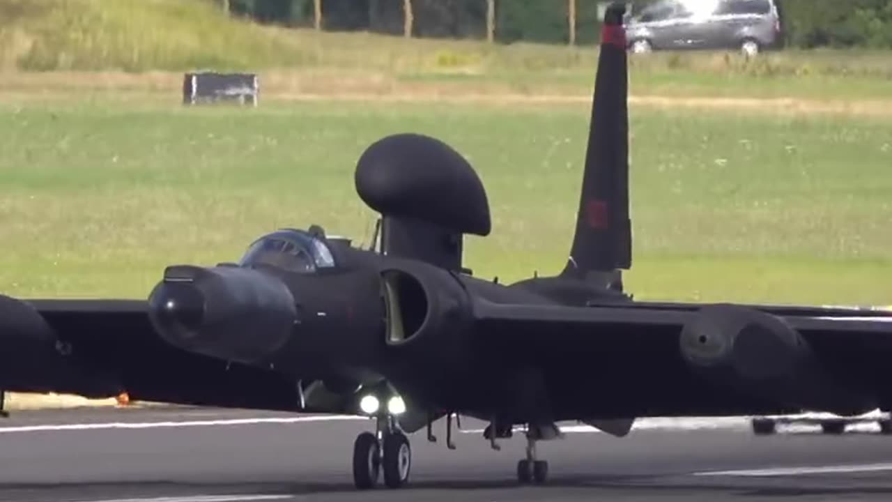 Legendary U-2S 'Dragon Lady (80-1070) Arrival at RIAT 2024! USAF Spy Plane Lands at Fairford Airshow