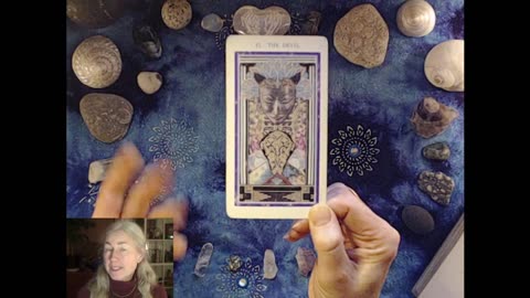 KEEP IT REAL, KEEP IT LOFTY – Tarot with Titania – December 19th to 26th, 2025