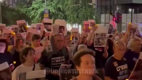 Hundreds of Israelis march in ‘Tel Aviv’ holding portraits of slain Pal-estinian childr