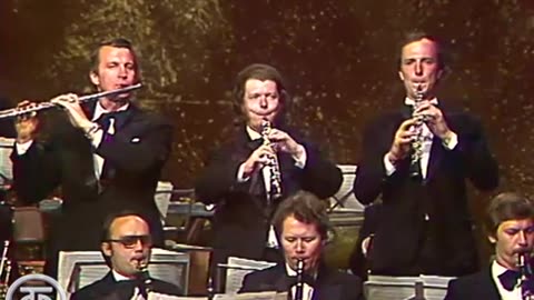 Música ligera. Concierto de la Orquesta Estatal de Metales