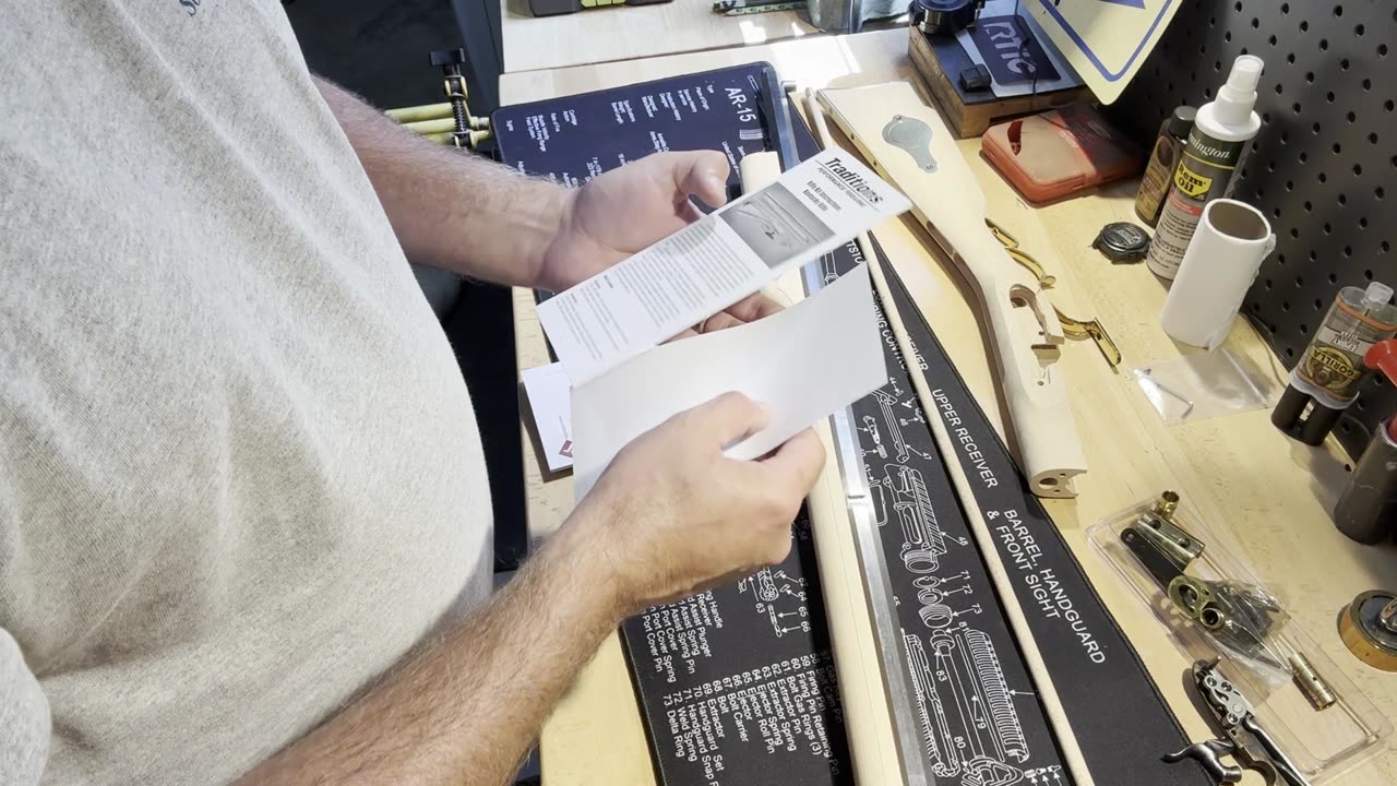 Traditions Kentucky Deluxe Kit build step 1 unboxing