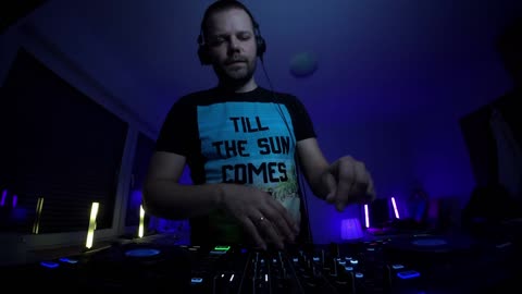 House Music 24/7