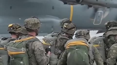 ⛔️BREAKING ⛔️12,000 Elite U.S. Paratroopers Deployed to the Middle East Border!