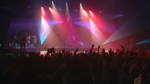 Alizee - En Concert = 2004