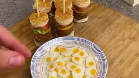 Mini Burger SLIDERS !! Simple & Easy 5 Minute Recipes