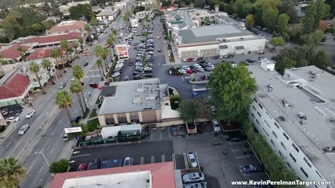 11/18/2025-Encino Area-Starbucks Shop Center w Police And Community Death Threats & Attacks w LAPD