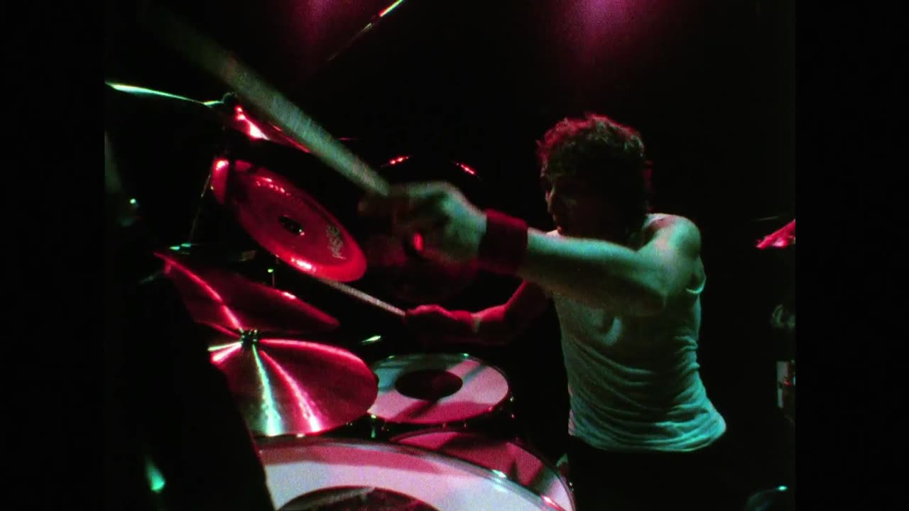 Telegraph Road - Dire Straits (live)