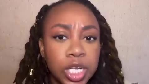 She be preaching 🤔🤔