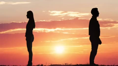 Why Attractive People Stay Single? It’s Not What You Think