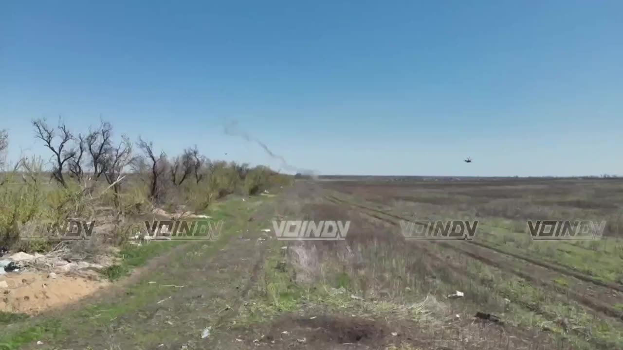 A pair of Ka-52s from the Vostok group launch a tow attack on Ukronazi positions.