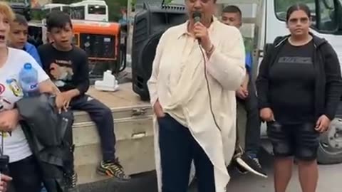 Протест на жителите на незаконните постройки в "Захарна фабрика"