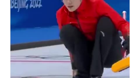 It s Monday, start your day right by experiencing the joy of curling. 🔊🥌