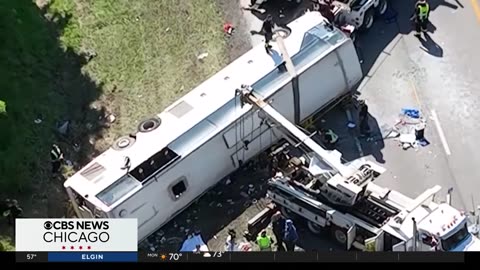 5 people killed in New York bus crash